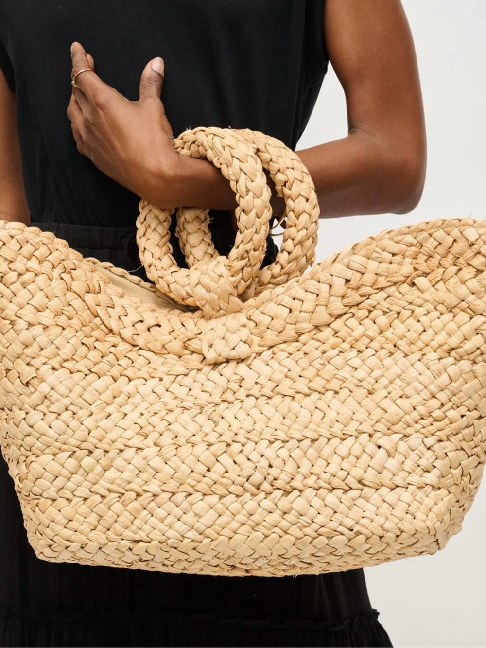 🧺NWT Urban Expressions Edith Woven Straw Tote with Braided Handles